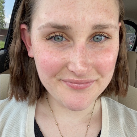 Meet your Posher, Emma - Picture 1 of 1